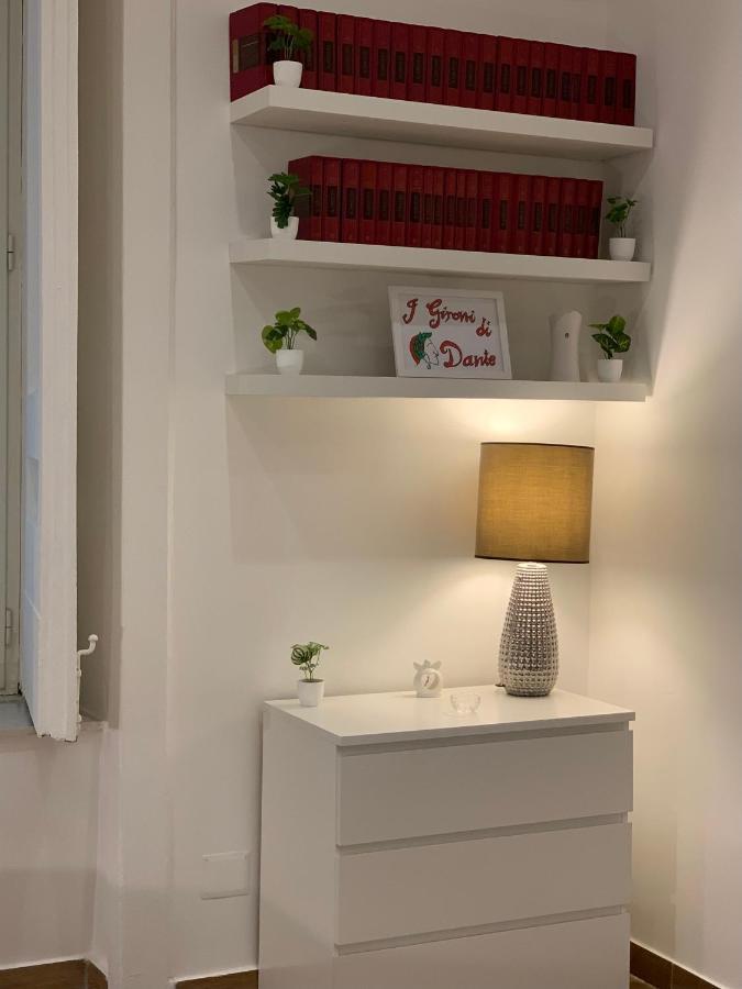 I Gironi Di Dante Apartman Nápoly Kültér fotó