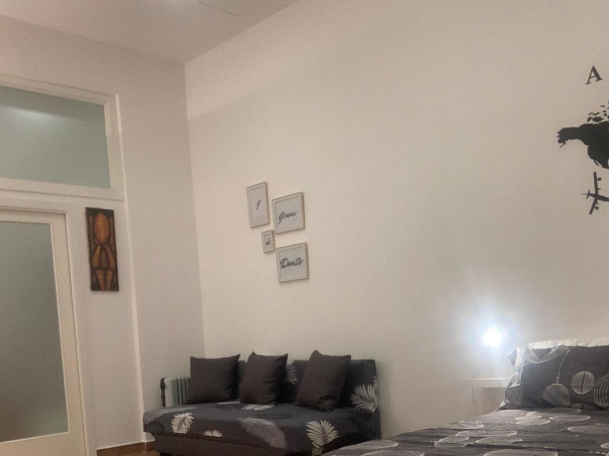 I Gironi Di Dante Apartman Nápoly Kültér fotó